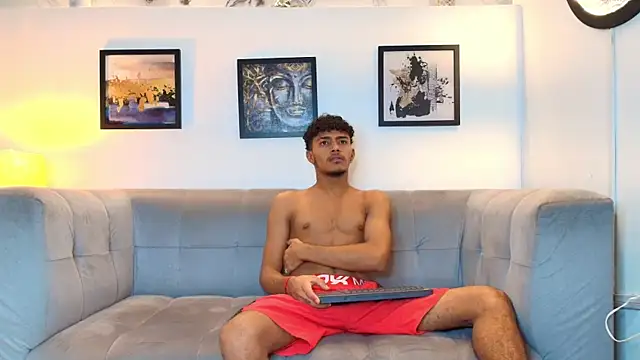 Snapshot of DIAMOND_BLACKS chatting on 02.26.26 DIAMOND BLACKS online show from 02.26.26