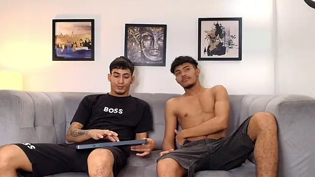 Snapshot of DIAMOND_BLACKS chatting on 02.28.26 DIAMOND BLACKS online show from 02.28.26