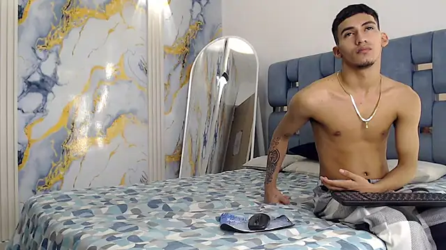 DIAMOND BLACKS online show from 04.12.26