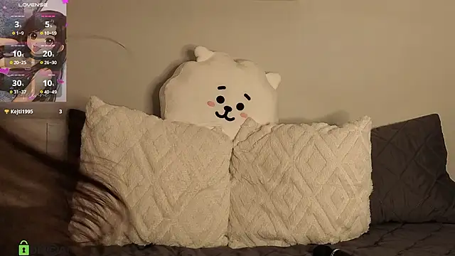 Jedelinne online show from 03.08.26