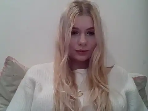 GeorginaLovely online show from 12.17.25