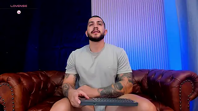 Snapshot of KyleNorth_ chatting on 02.05.26 KyleNorth online show from 02.05.26