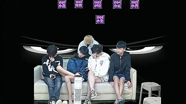 yujiannanpu online show from 01.08.26