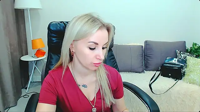 Hanna--Sweet online show from 03.24.26