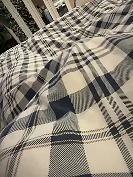 Manu1983el01 online show from 04.16.26