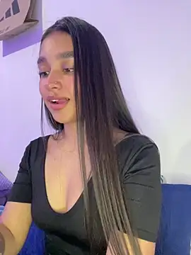 Snapshot of Iam_samanthaaa chatting on 12.21.25 Iam samanthaaa online show from 12.21.25