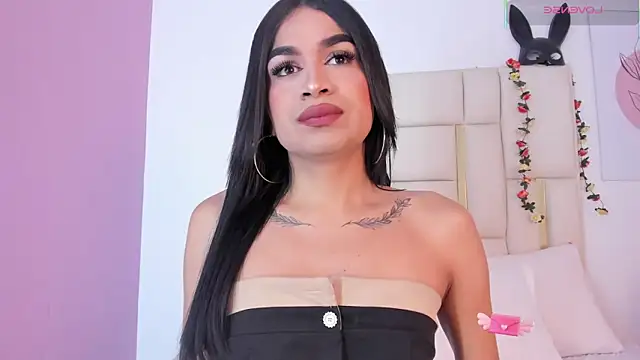 Silvanna-Casstro online show from 01.10.26