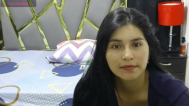 kangomez19 online show from 02.18.26