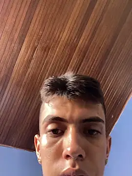 Juan Gomezz26 online show from 02.12.26