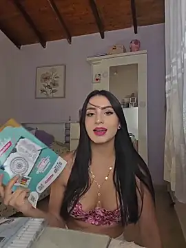 Esmeralda Rossi online show from 02.07.26