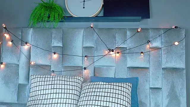 Miia Anderson online show from 03.02.26