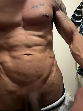 faces818 online show from 04.18.26