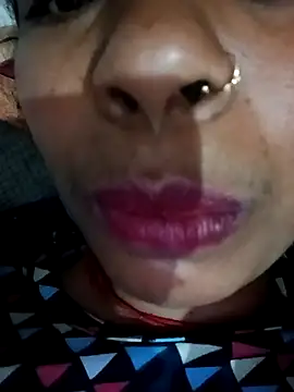 Snapshot of Arti_hot44A chatting on 01.09.26 Arti hot44A online show from 01.09.26