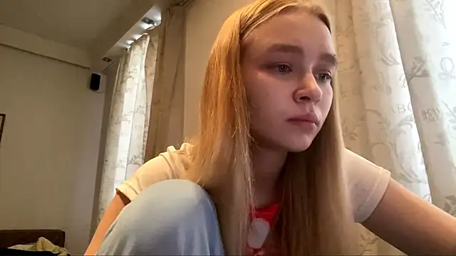 Snapshot of Leifuture chatting on 04.17.26 Leifuture online show from 04.17.26