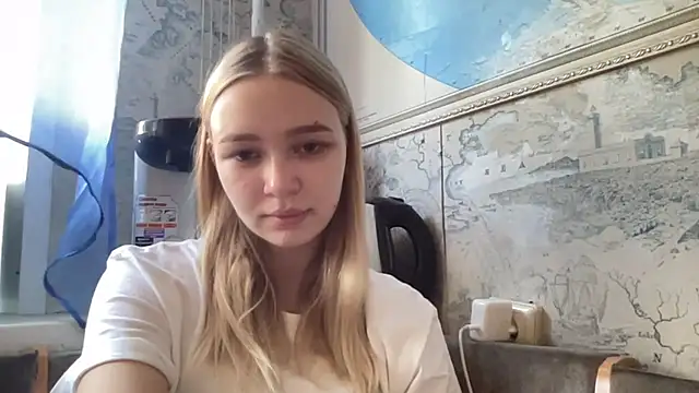 Snapshot of Leifuture chatting on 06.29.26 Leifuture online show from 06.29.26