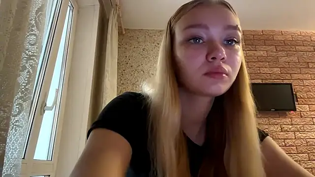 Snapshot of Leifuture chatting on 07.16.26 Leifuture online show from 07.16.26