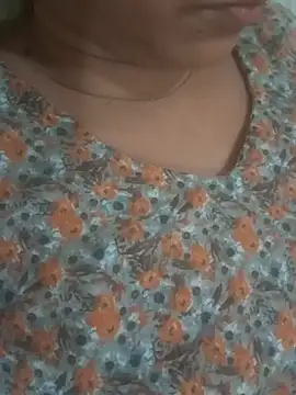 Snapshot of guddi_Jaaneman chatting on 07.28.26 guddi Jaaneman online show from 07.28.26