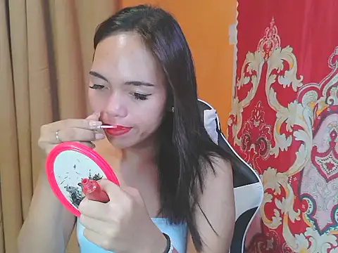 Snapshot of ur_lovelyjessy chatting on 04.08.26 ur lovelyjessy online show from 04.08.26