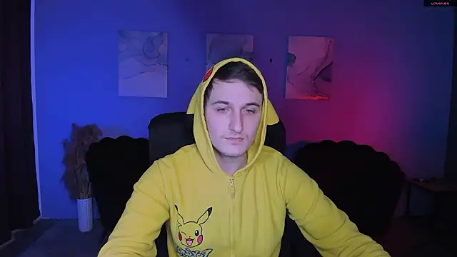 Snapshot of beauty_liam chatting on 02.09.26 beauty liam online show from 02.09.26