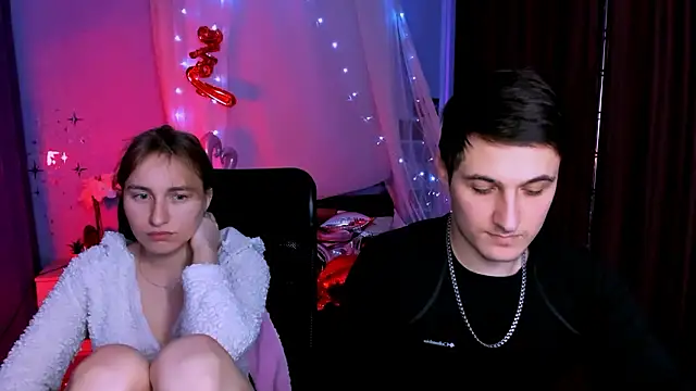 Snapshot of beauty_liam chatting on 02.18.26 beauty liam online show from 02.18.26