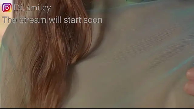 Snapshot of di_smileyone chatting on 06.01.26 di smileyone online show from 06.01.26