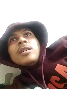 Snapshot of Niteenku chatting on 12.17.25 Niteenku online show from 12.17.25