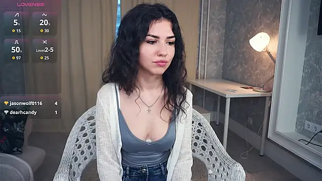 Snapshot of OdetteWitschi chatting on 12.22.25 OdetteWitschi online show from 12.22.25