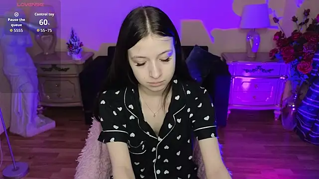 AlicePowells online show from 01.06.26