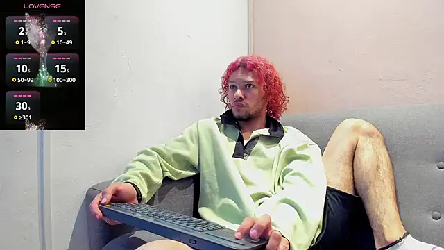 TAYSON SCOTT online show from 01.12.26