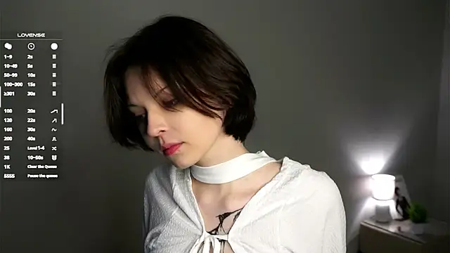 Snapshot of SharylOrbin chatting on 12.21.25 SharylOrbin online show from 12.21.25