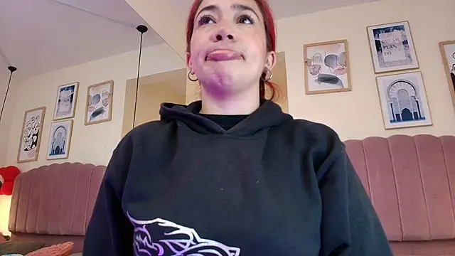 Snapshot of Celestee15_ chatting on 03.25.26 Celestee15 online show from 03.25.26
