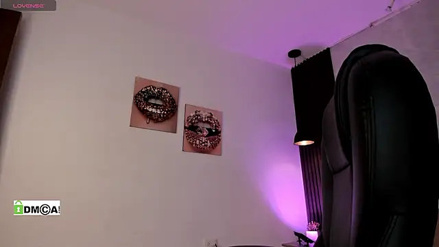 Snapshot of Perla_dixon chatting on 01.18.26 Perla dixon online show from 01.18.26