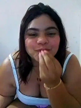 Amore2026 online show from 12.20.25