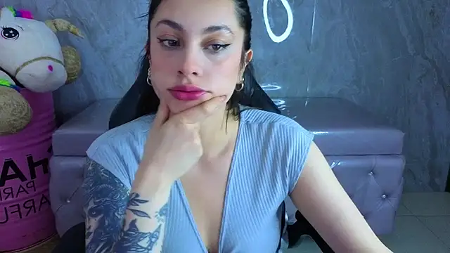 Snapshot of Aria95_a chatting on 02.21.26 Aria95 a online show from 02.21.26