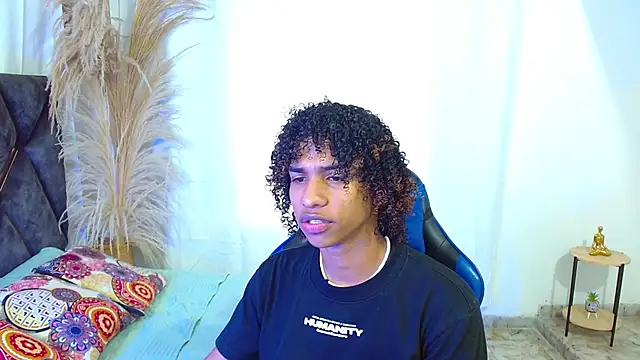 angelll18  online show from 05.22.26