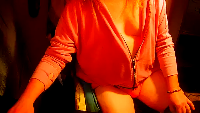 Snapshot of GoodGirlKelly chatting on 02.22.26 GoodGirlKelly online show from 02.22.26