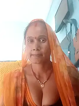 Snapshot of Akanksha_soni chatting on 12.21.25 Akanksha soni online show from 12.21.25