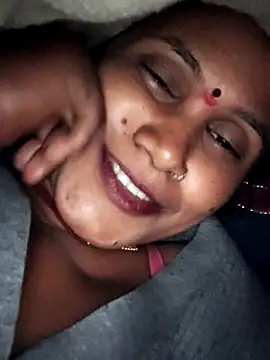 Snapshot of Akanksha_soni chatting on 01.10.26 Akanksha soni online show from 01.10.26