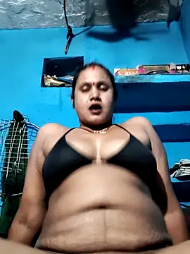 Snapshot of Akanksha_soni chatting on 06.05.26 Akanksha soni online show from 06.05.26