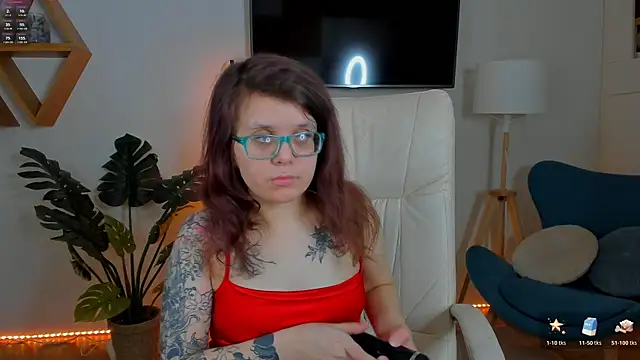 Snapshot of Ariell_Mini chatting on 02.13.26 Ariell Mini online show from 02.13.26