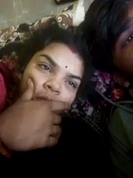 Snapshot of cutee_bhabhi12 chatting on 12.15.25 cutee bhabhi12 online show from 12.15.25