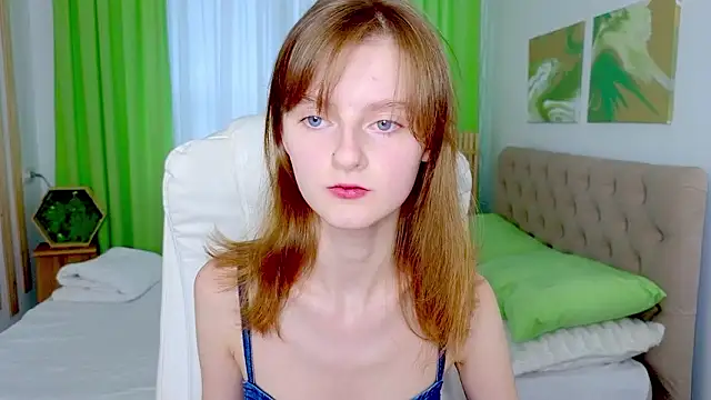 Snapshot of Miss_Alisa_ chatting on 02.19.26 Miss Alisa online show from 02.19.26