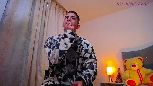 TOMBOYSEXX online show from 02.03.26