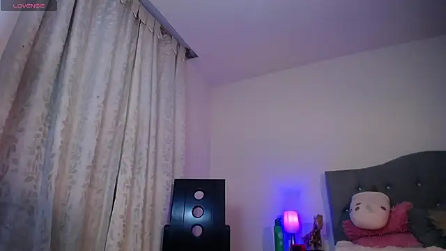 TOMBOYSEXX online show from 03.30.26