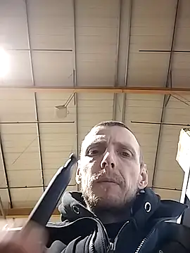 CrookedBunk3527 online show from 12.19.25