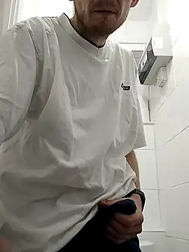 CrookedBunk3527 online show from 12.20.25