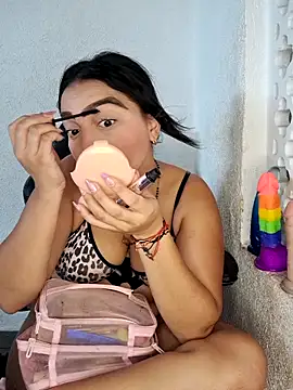 Mia em online show from 03.04.26