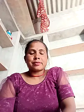 Shreya pandit online show from 02.17.26