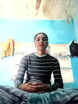 Snapshot of Kanchan_bhabi chatting on 12.19.25 Kanchan bhabi online show from 12.19.25