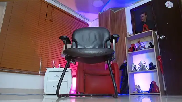 paola xm online show from 03.27.26